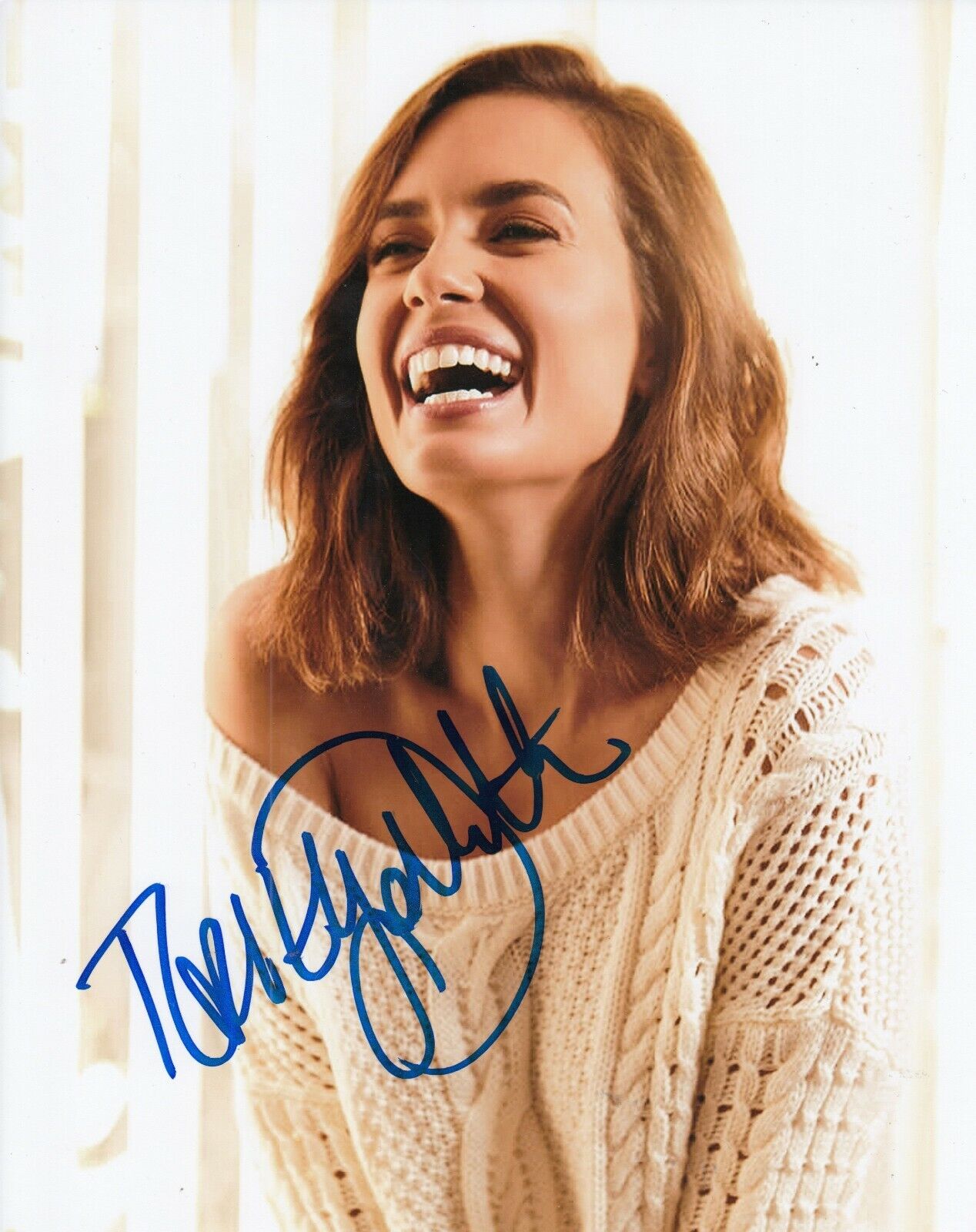 TORREY DEVITTO signed (CHICAGO P.D.) TV SHOW 8X10 Photo Poster painting *Manning* W/COA #1