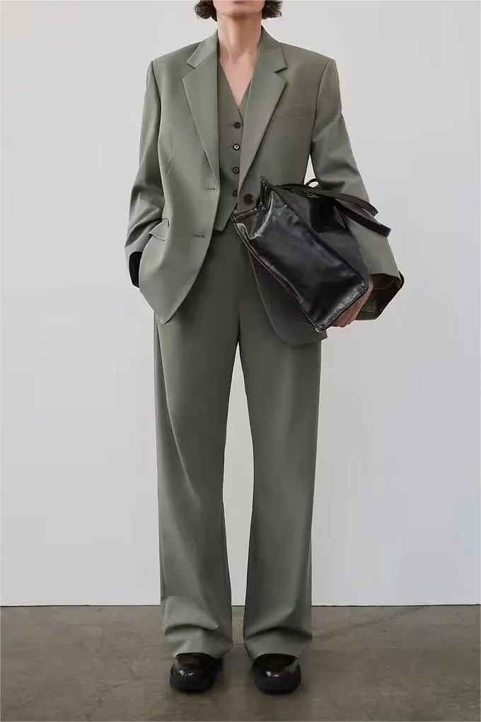 Autumn Women&rsquo;s Button Suit Coat Vest Pants Set &ndash; Stylish Fall Outfit