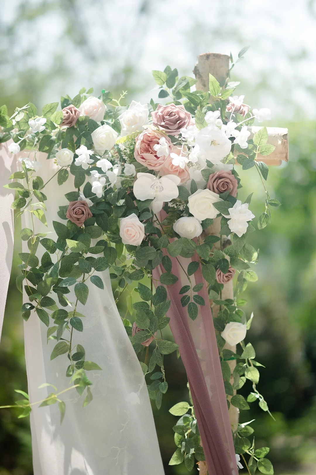 Flat Arch Flowers in Dusty Rose & Cream