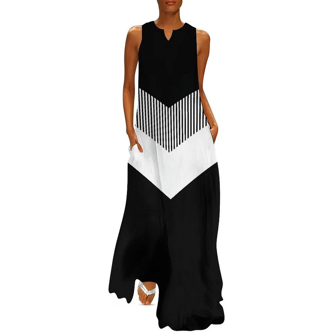 Style & Comfort for Mature Women Plus Size Printed Sleeveless Casual Women Maxi Dress with Pockets in Pattern Graphic, Black, Ray