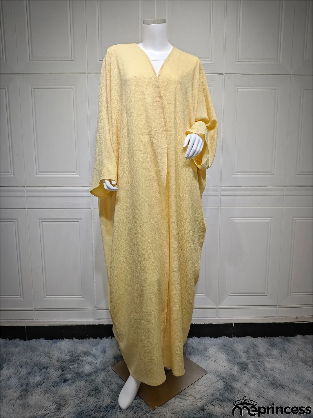Women's Arabian Polyester Full Sleeves Solid Pattern Long Dress