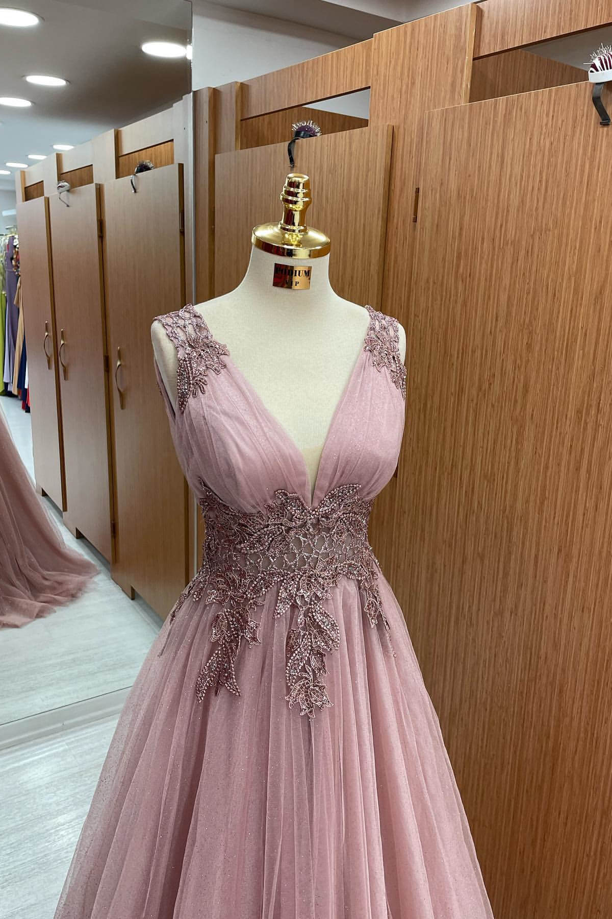 Miabel Sleeveless Dusty Pink Prom Dress Tulle Long With Appliques V-Neck