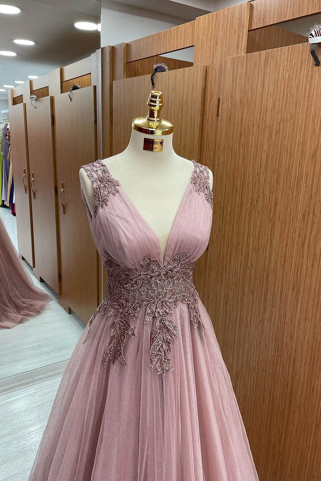 Miabel Sleeveless Dusty Pink Prom Dress Tulle Long With Appliques V-Neck