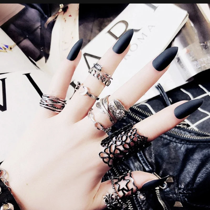 24Pcs Full Cover Pointed Head Scrub Temperament white matte false nails Wearable Stiletto Fake press on Nail with Glue for gils-Nail Inspo