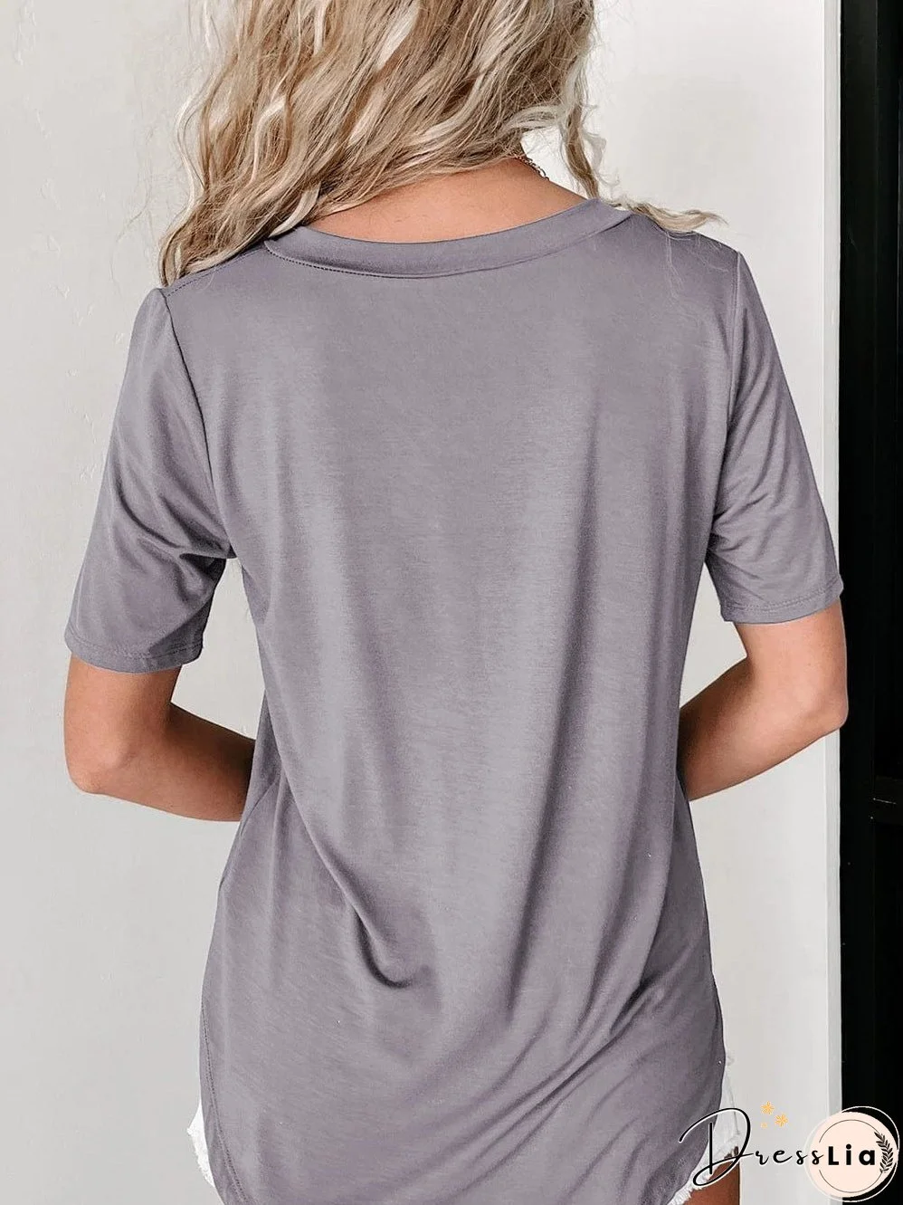 Medium Grey V Neck Pocketed Rounded Hem T-Shirt