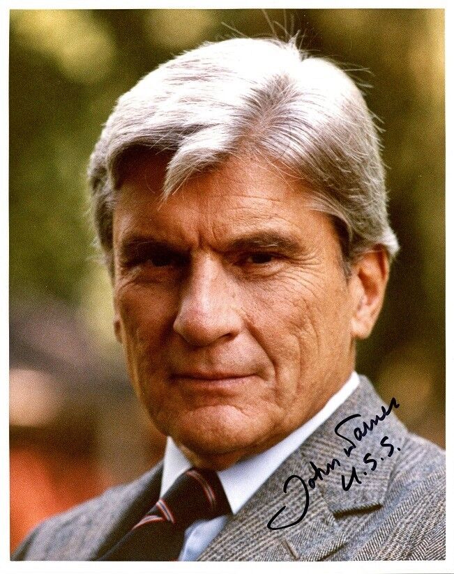 Senator JOHN WARNER Signed Photo Poster painting