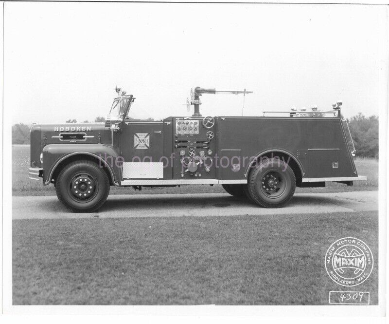 VINTAGE FIRE TRUCK Hoboken New Jersey 8 x 10 FOUND Photo Poster painting bw ORIGINAL 912 2 N