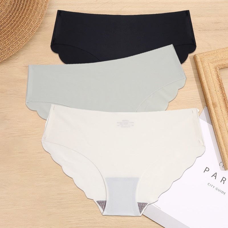 FINETOO 3PCS/Set M-XL Seamless Ice Silk Women Panties Sexy Pantys 7 Solid Colors Breathable Pantys Underwear For Girls Lingerie