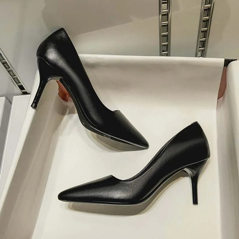 Breakj Breakj Working Shoes Women Black High Heels Fine Heel Professional Tip Low Heel Soft Leather Small Size Comfortable Single Shoes