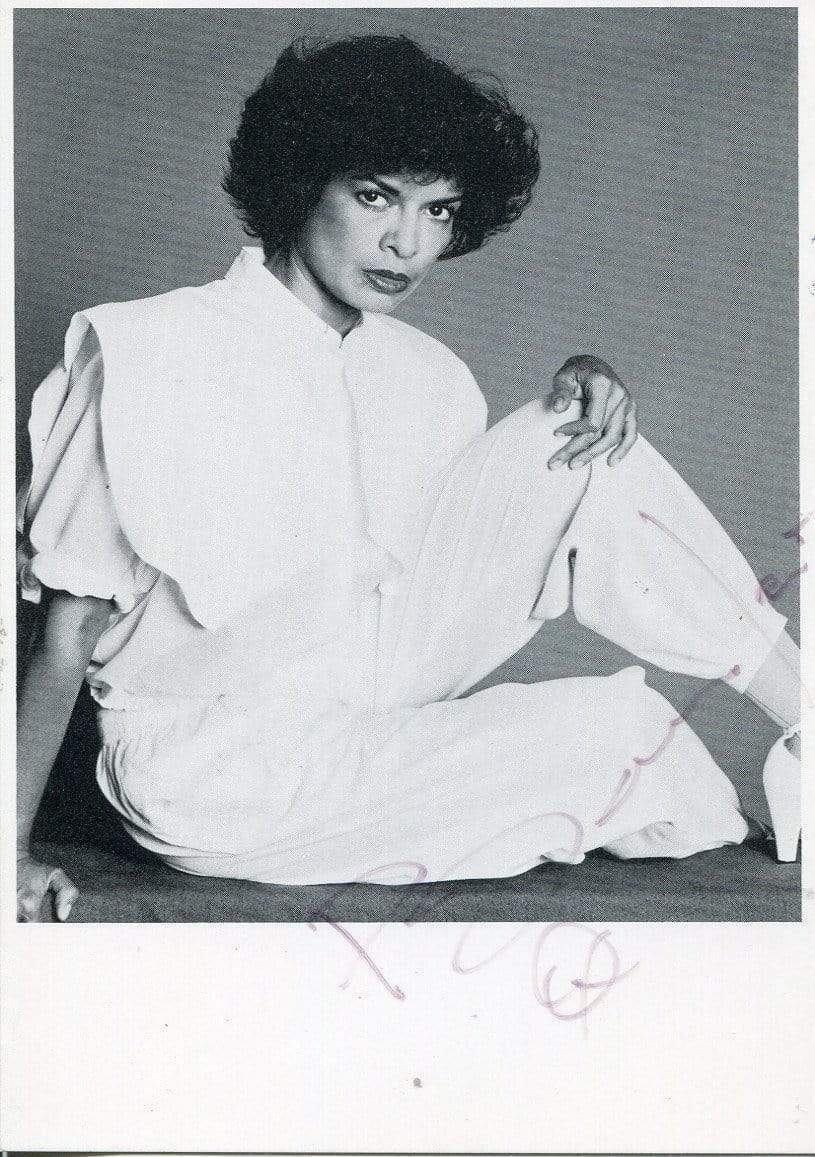 ACTRESS and ADVOCATE Bianca Jagger autograph, signed Photo Poster painting