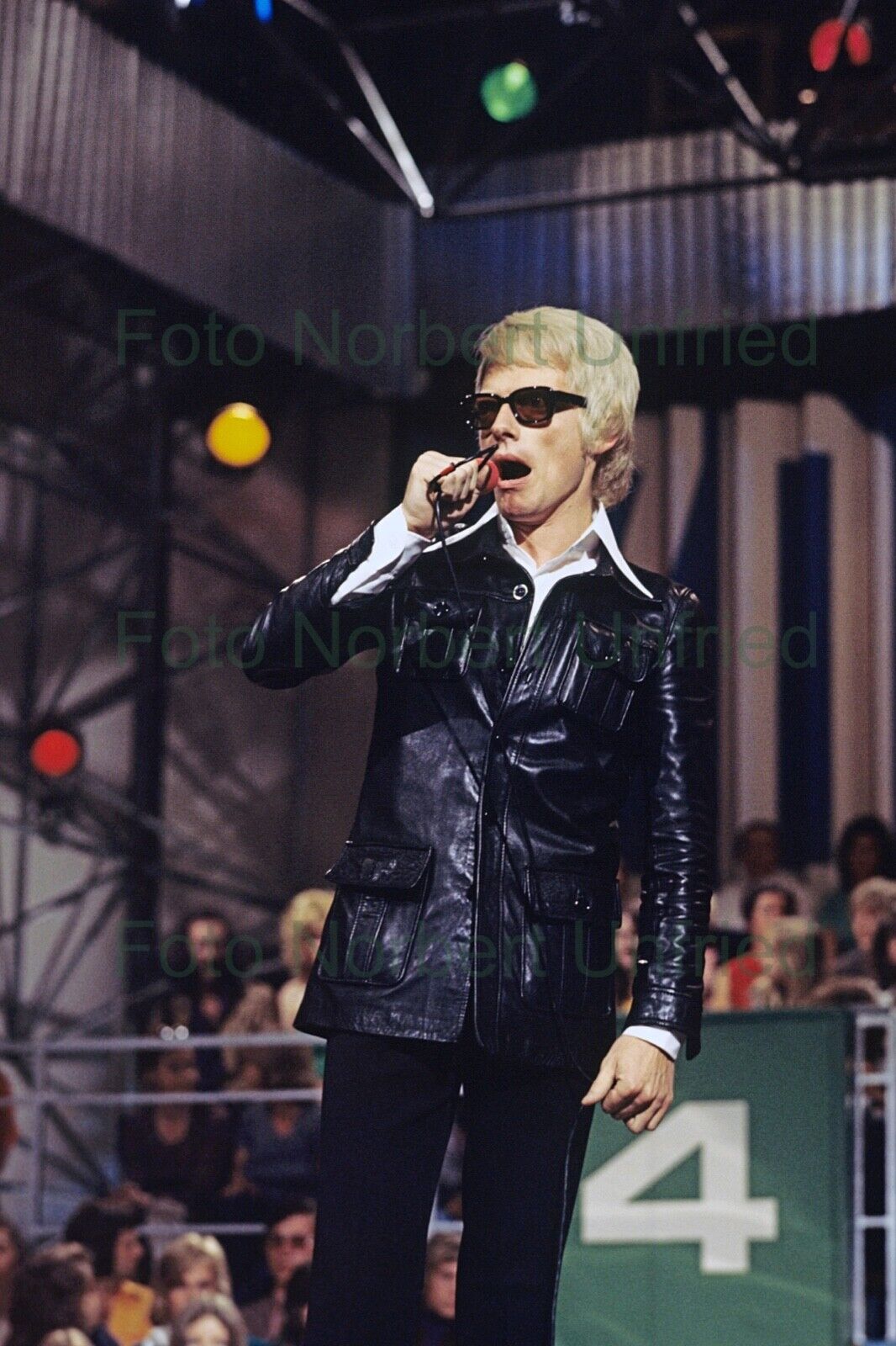 Heino 10 X 15 CM Photo Poster painting Without Autograph (Star-21