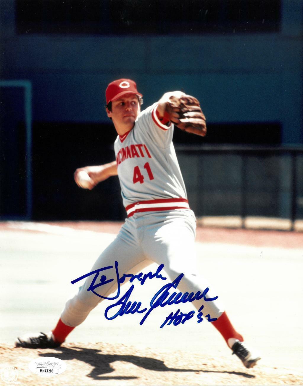 Tom Seaver Signed Cincinnati Reds Authentic Autographed 8x10 Photo Poster painting JSA #MM43288