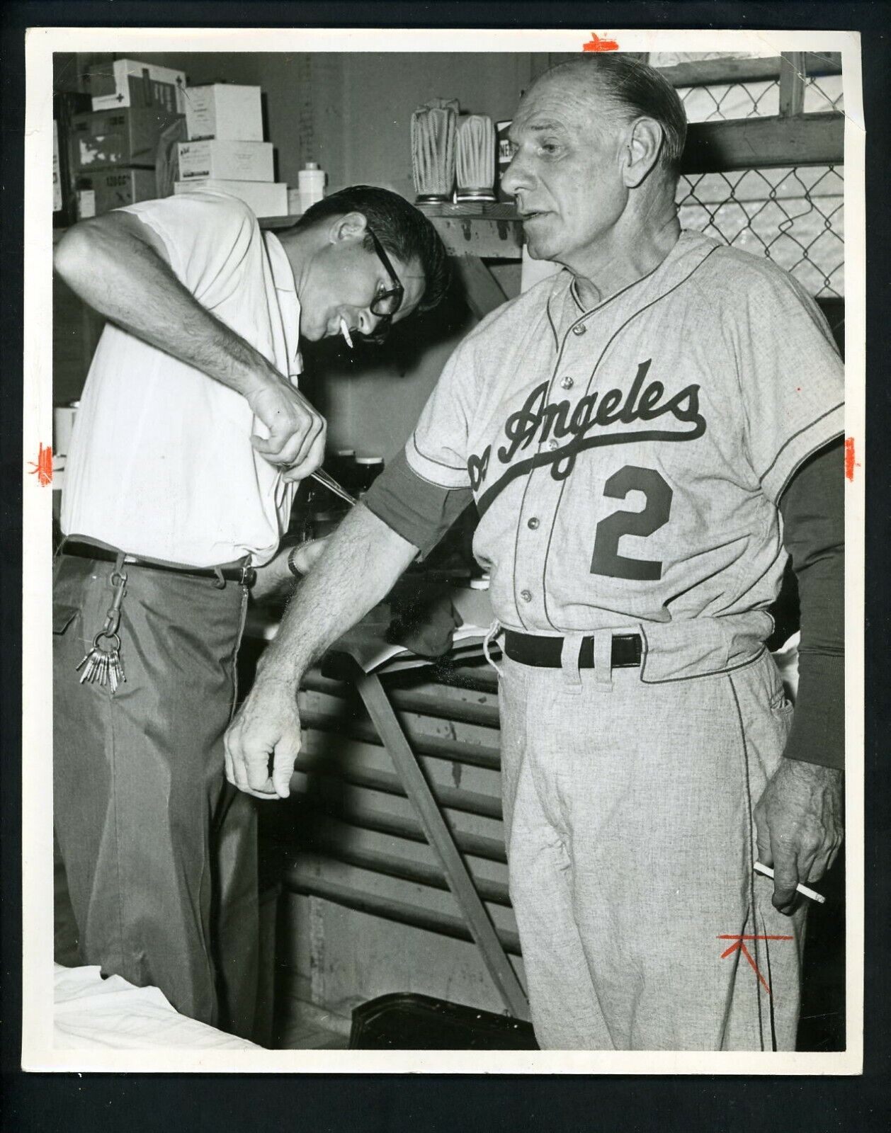 Leo Durocher 1961 Press Original Photo Poster painting Los Angeles Dodgers Buhler