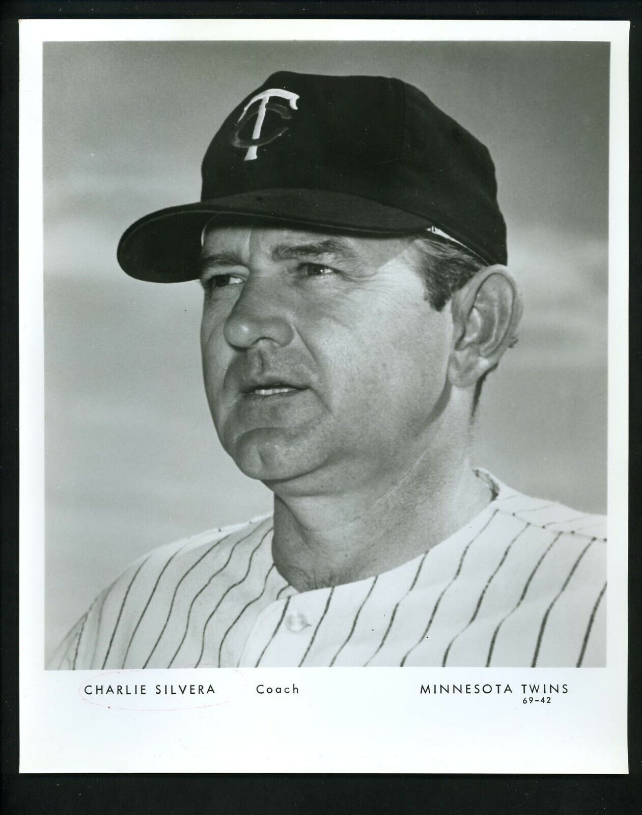 Charlie Silvera Minnesota Twins team issued 1969 Type 1 Press Photo Poster painting