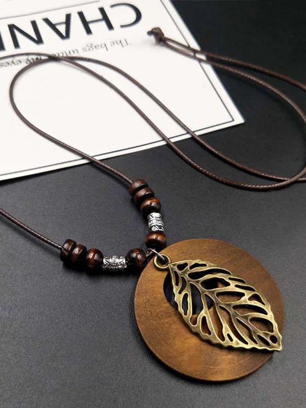 Original Vintage Wood Alloy Leaf Necklace
