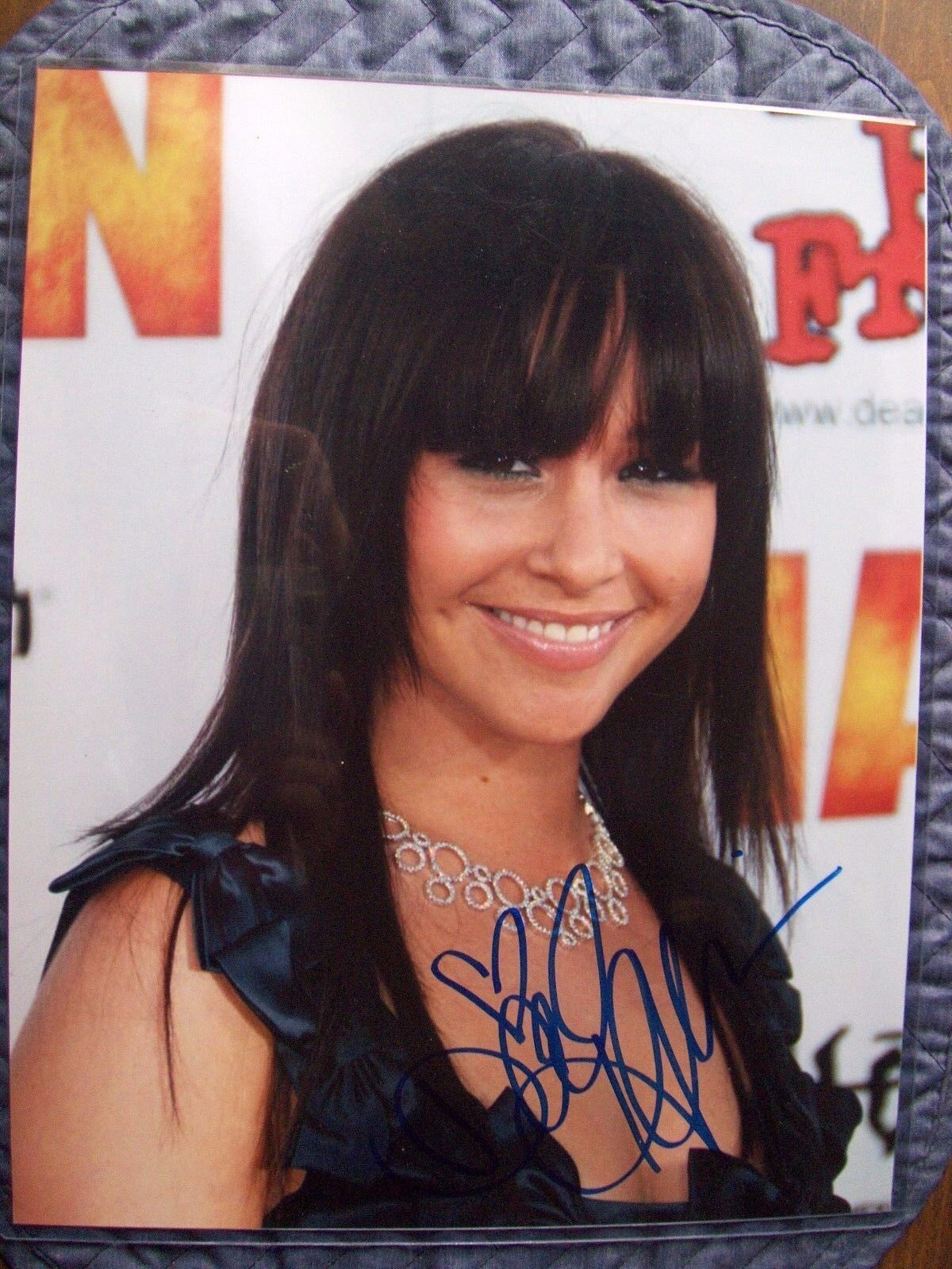 DANIELLE HARRIS Signed Halloween 11 x 14 Photo Poster painting Scream Queen Autograph