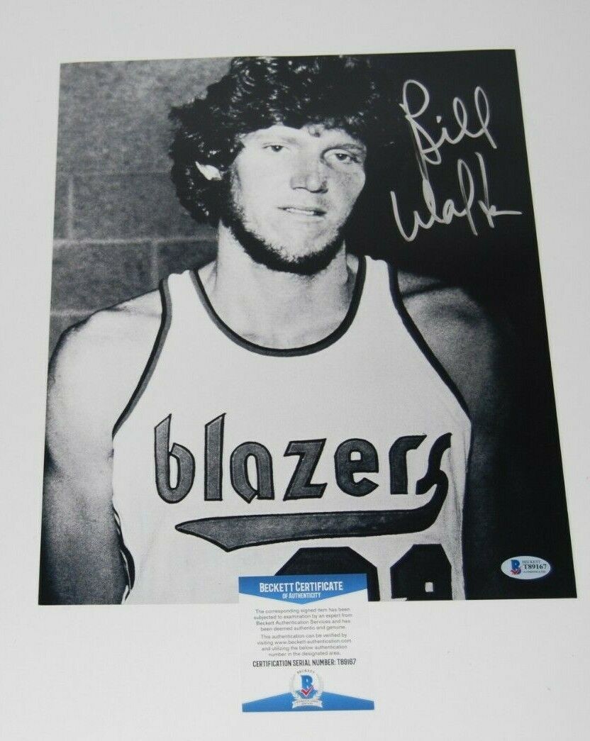 BILL WALTON signed (PORTLAND TRAILBLAZERS) Basketball 11X14 Photo Poster painting BECKETT BAS #2