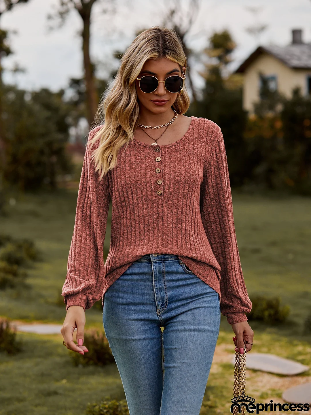 Chic and Versatile winter Pullover