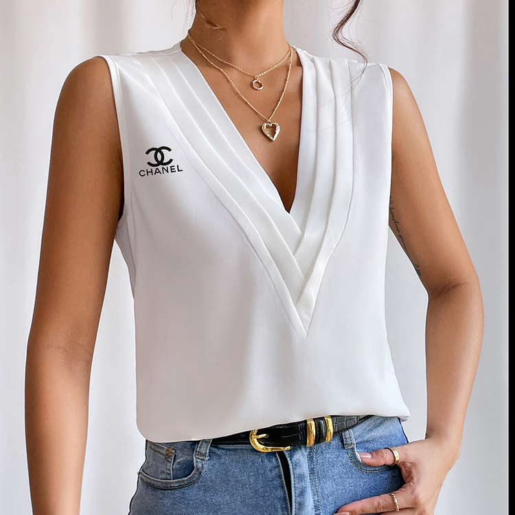 Chanel - Plisovaná košile s výstřihem do V