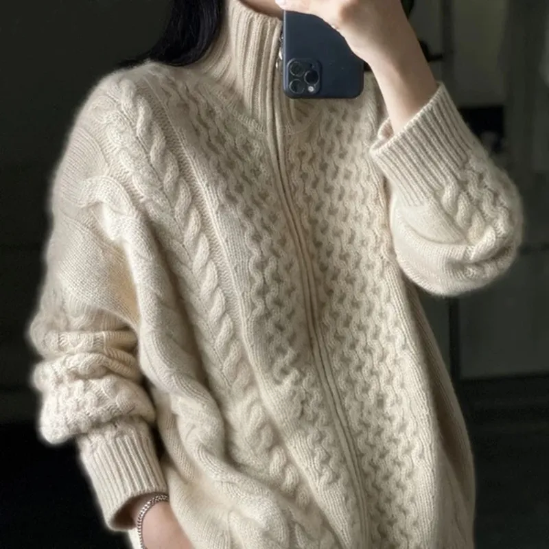 CASHMERE COUTURE KNIT TURTLENECK