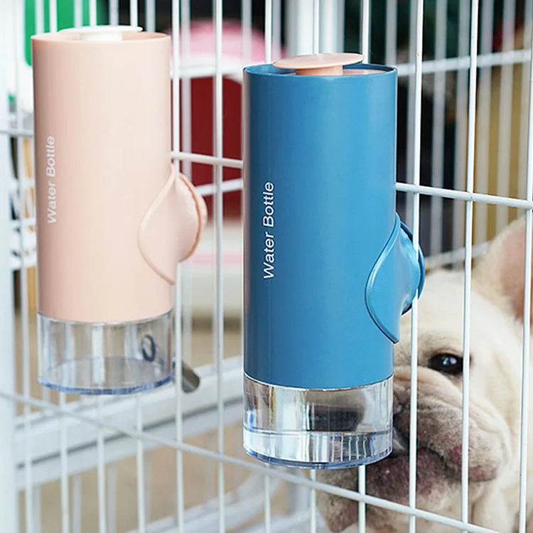 Water dispenser outlet for dog crate