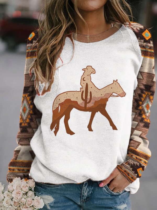 Vefave Western Cowgirl Art Aztec Patchwork Sweatshirt