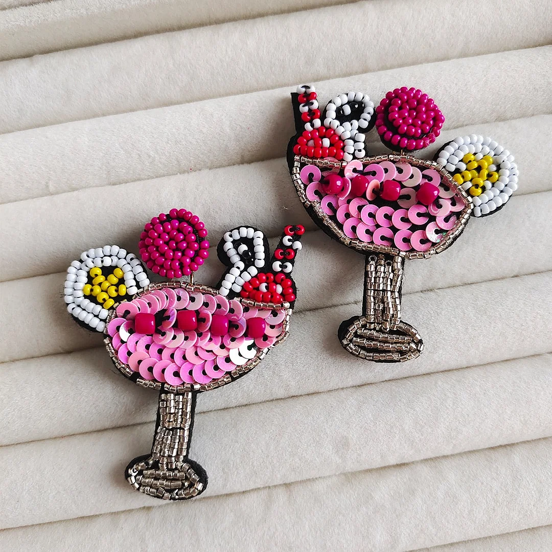 Dvacaman Boho Statement Big Leaf Drop Earrings 2022 for Women Fashion Vintage Irregular Yellow Green Long Beads Earrings Jewelry