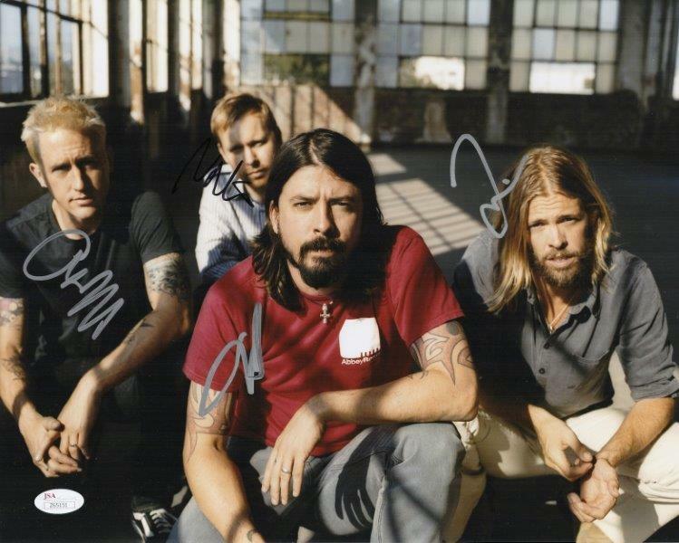 REPRINT - FOO FIGHTERS Dave Grohl Autographed Signed 8 x 10 Photo Poster painting Poster