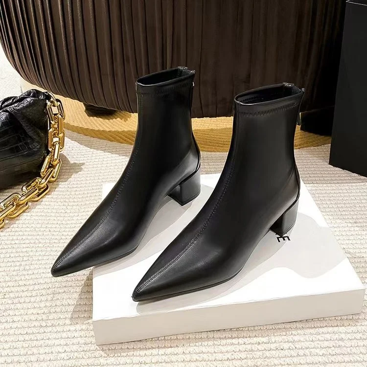 Yyvonne 2025 New Korean Version Of The Sharp-Headed Short Boots Coarse Zipper And Martin Boots Fashion Women's Shoes