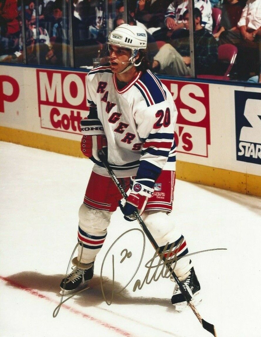 Luc Robitaille Autographed 8x10 New York RangersB699