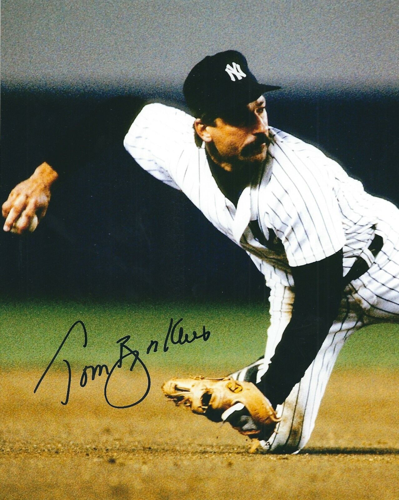 AUTOGRAPHED 8x10 TOM BROOKENS New York Yankees Photo Poster painting W/COA