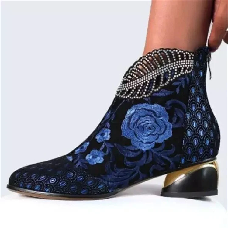 Yyvonne And Ethnic Women's Shoes Embroidered Rough And Autumn And Winter Women's Boots Large Size Martin Women's Short Boots 2025 New