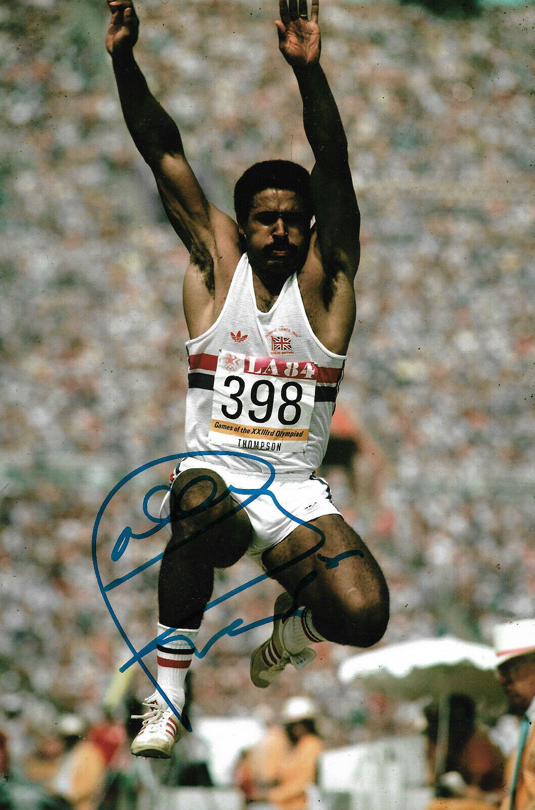 Daley Thompson signed 8x12 inch Photo Poster painting autograph