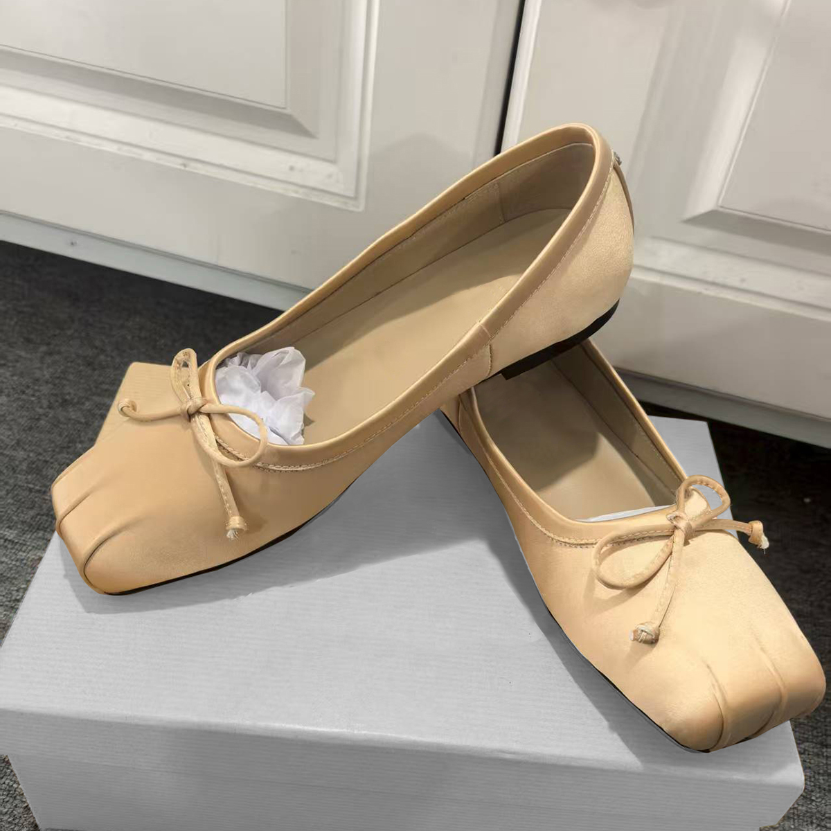 Women's Flats Shoes Square Toe Ballet Shoes Red Bottom Daily Shoes-MERUMOTE