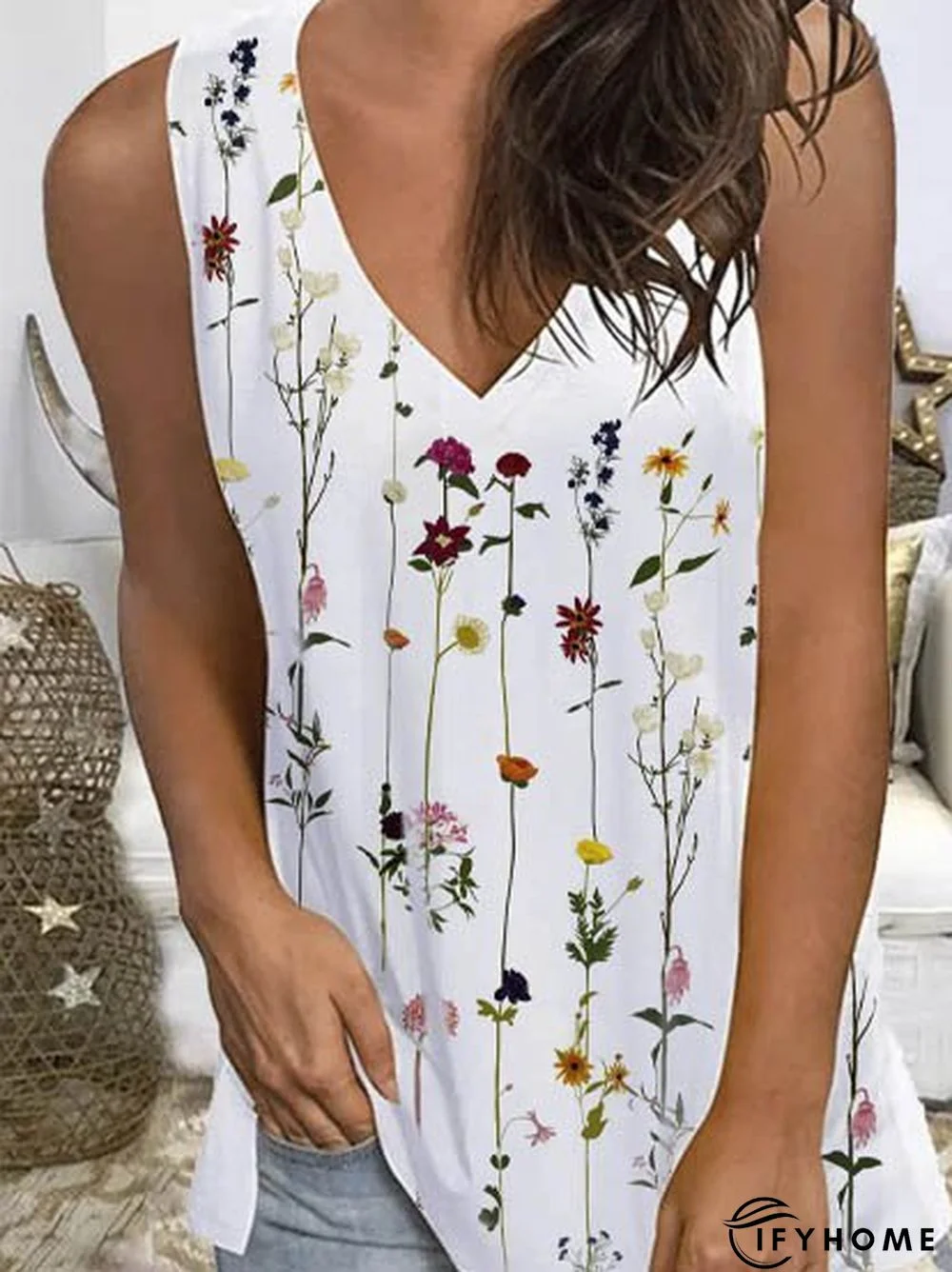 Shift Floral Sleeveless V Neck Tanks & Camis | IFYHOME