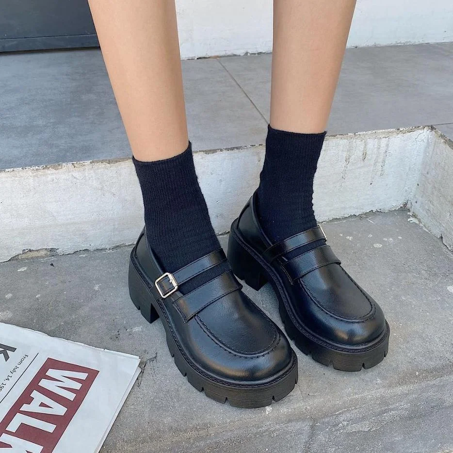 Lolita shoes platform High Heels Shoes Women Pumps Patent Leather Platform Shoes Woman Round Toe Mary Jane Shoes chunky Loafers