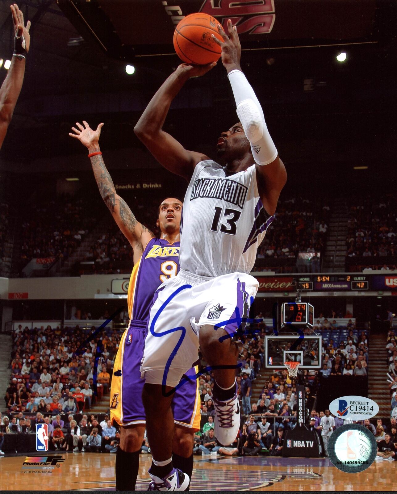 Kings Tyreke Evans Authentic Signed 8X10 Photo Poster painting Autographed BAS #C19414