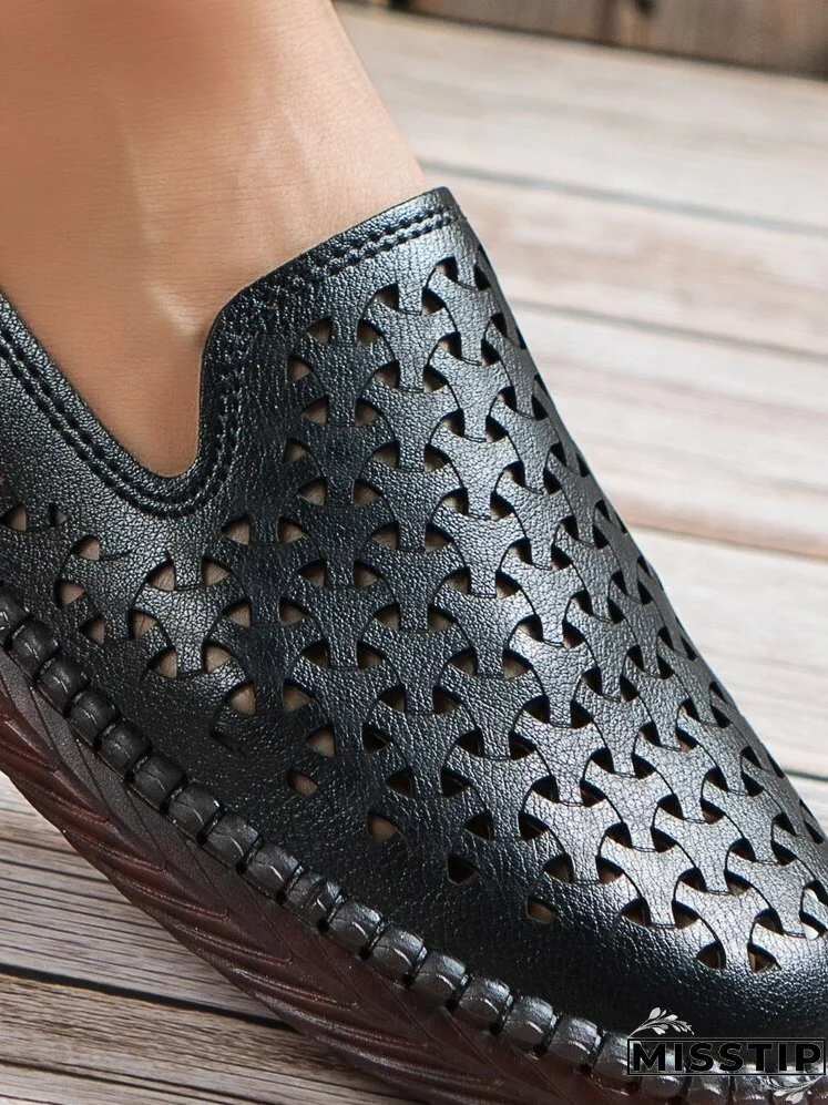 Women Comfortable Hollow Out Flats, Fashionable Black Loafer Flats