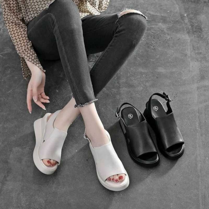 2022 Comfortable ladies leather sandals