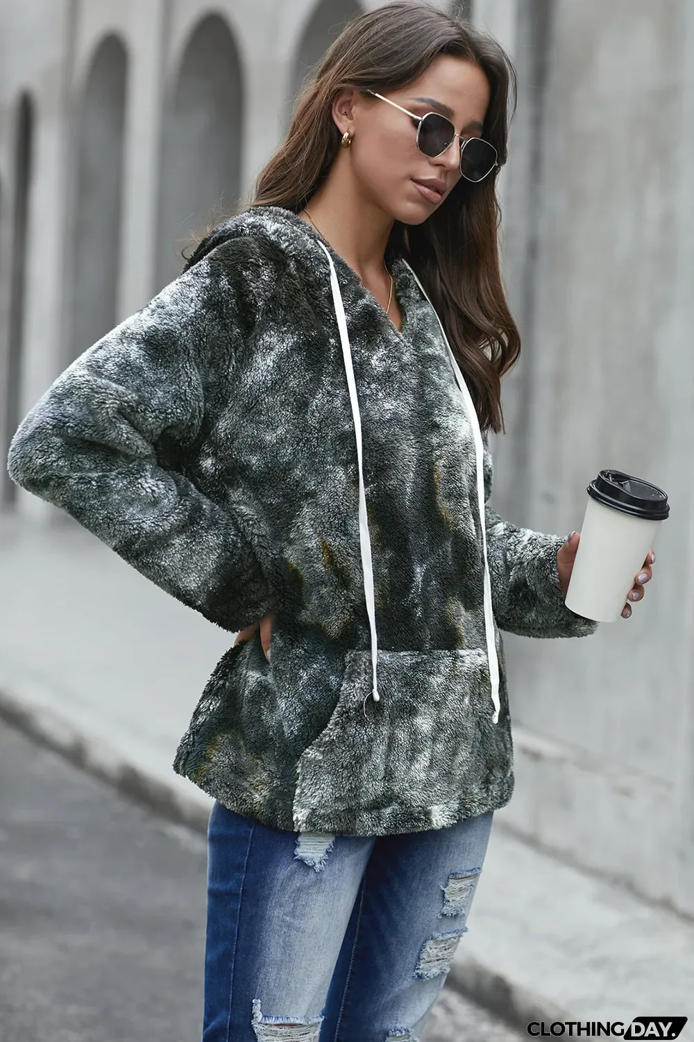 Black V-Neck Tie-Dye Plush Pullover Hoodie