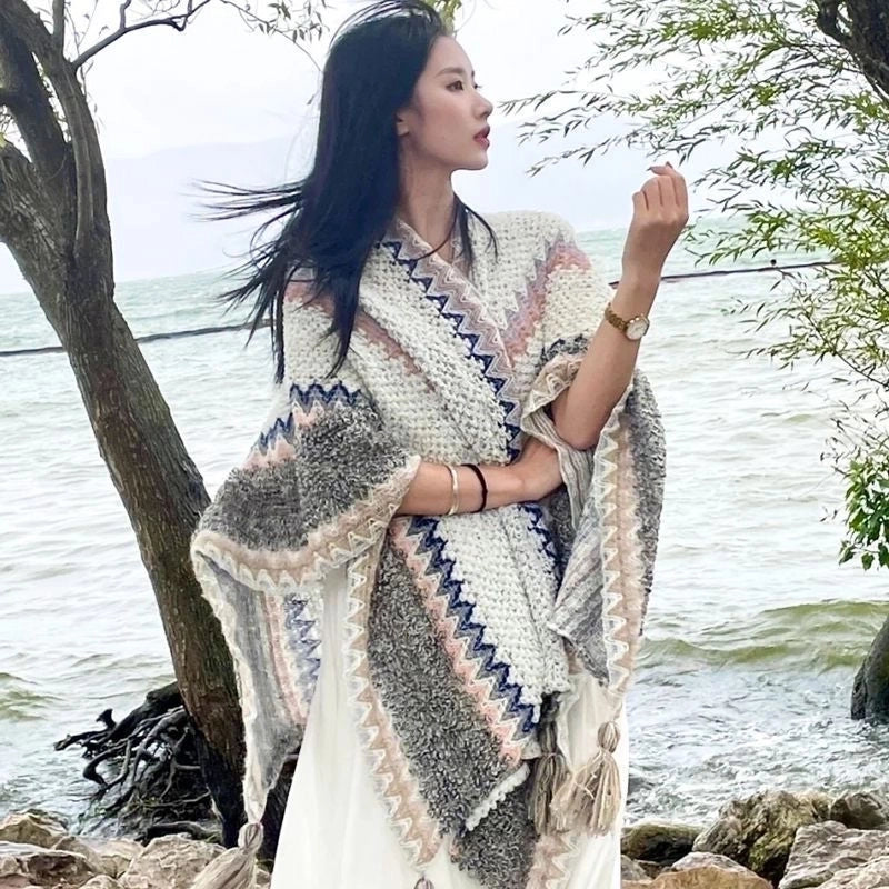 Yunnan Lijiang Travel Outside Knitted Shawl Ethnic Style Vintage Cape Cloak Tassel Scarf For Vacation Wear