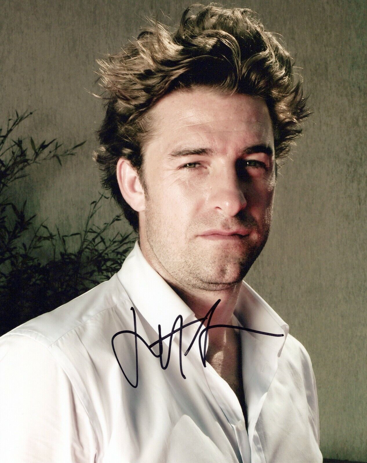 Scott Speedman head shot autographed Photo Poster painting signed 8x10 #5