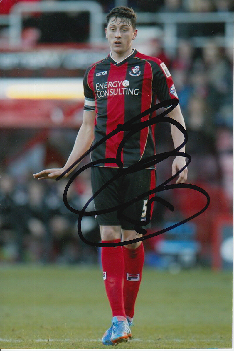 BOURNEMOUTH HAND SIGNED TOMMY ELPHICK 6X4 Photo Poster painting 3.