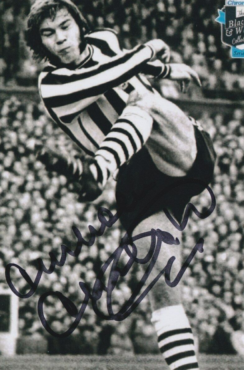 Malcolm Macdonald Hand Signed 6x4 Photo Poster painting Newcastle United Autograph