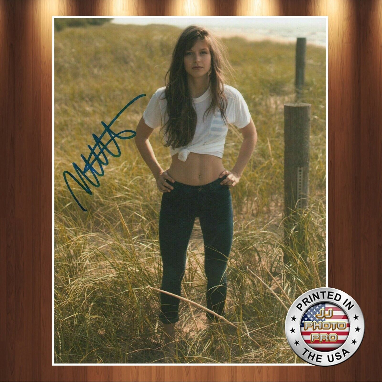 Melissa Benoist Autographed Signed 8x10 Photo Poster painting (Supergirl) REPRINT