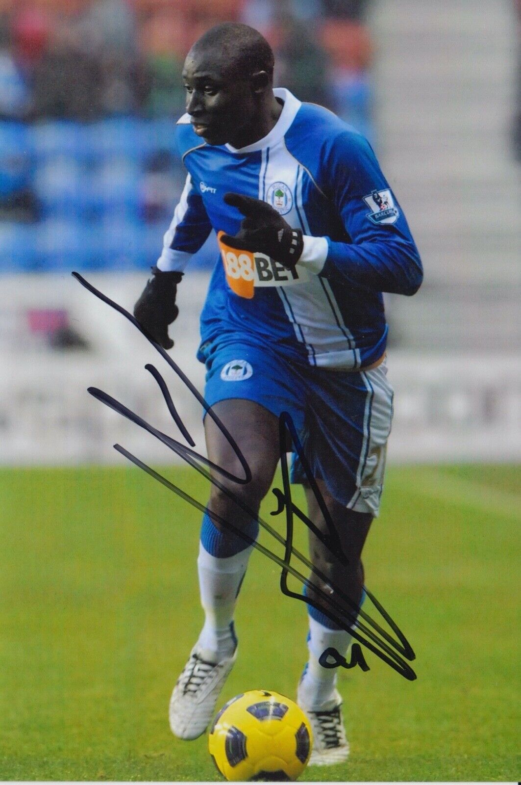 MOHAMED DIAME HAND SIGNED 6X4 Photo Poster painting - FOOTBALL AUTOGRAPH - WIGAN ATHLETIC 1.