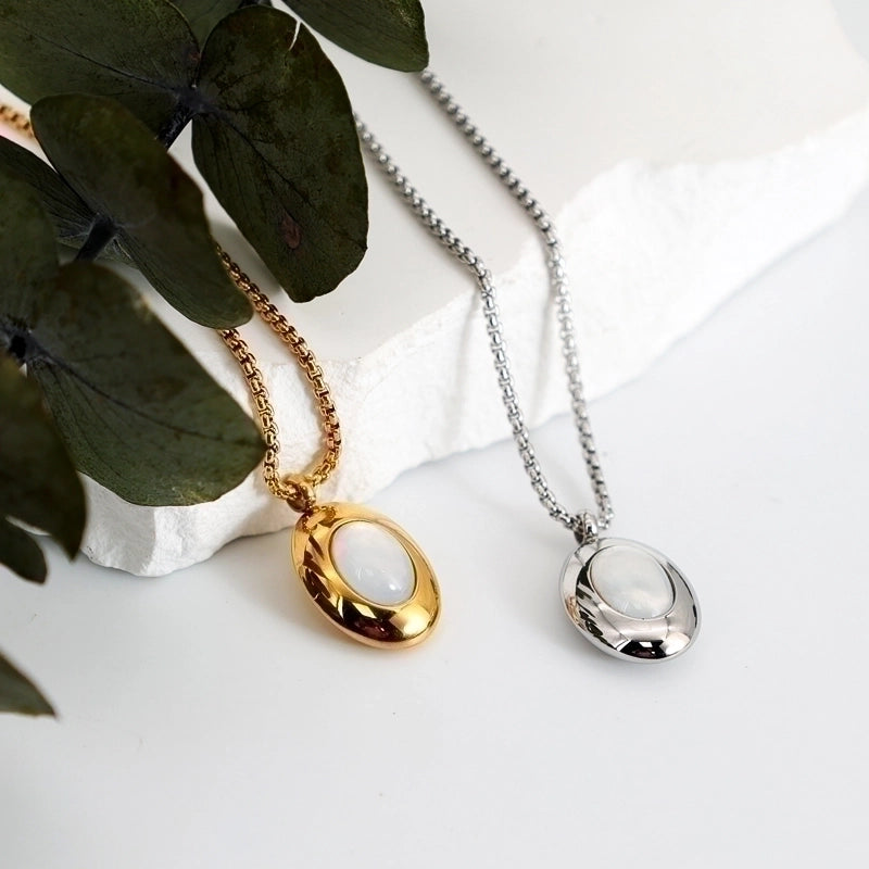 304 Stainless Steel 18K Gold Plated Casual Minimalist Inlay Oval Shell Pendant Necklace