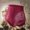 Triumph - Darmowa wysyłka. Zestaw 4 Sztuk. Wysokiej Jakości Koronkowe Majtki z Wysokim Stanem