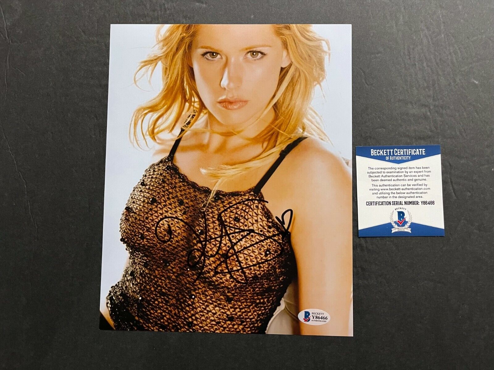 Kristy Swanson Hot! signed autographed classic sexy 8x10 Photo Poster painting Beckett BAS Coa