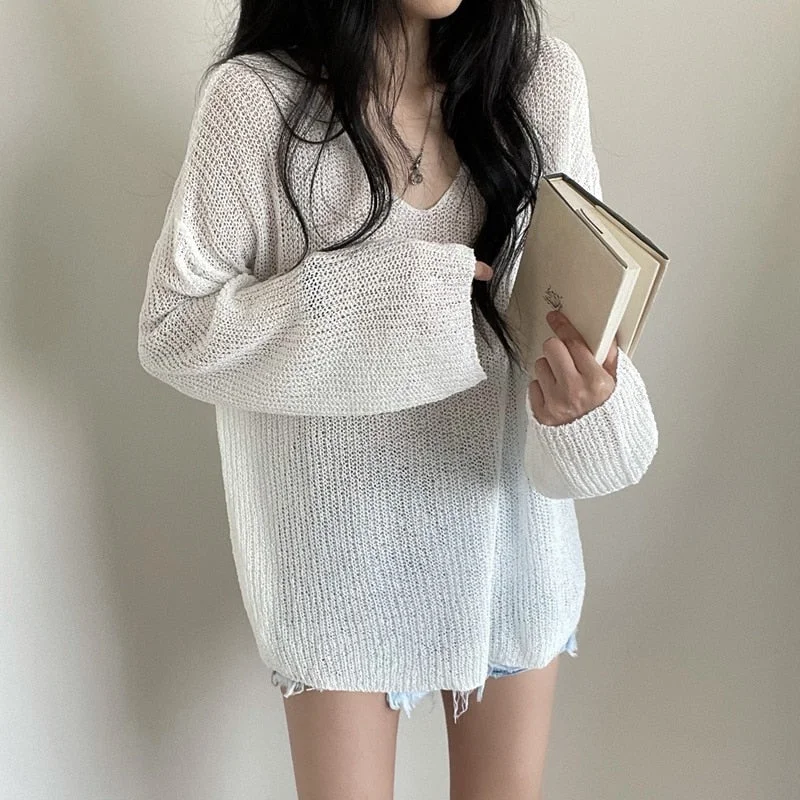 Autumn 2021 White Blouse Hollow Out Sunscreen Sweater Loose Lady Tops V-neck Sweater Summer Sunscreen Blouse New Chic 15734
